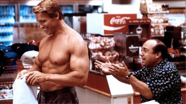 Imagem da notícia "Uma reviravolta colossal": Arnold Schwarzenegger fez fortuna com este filme dos anos 80, quando ninguém acreditava no seu sucesso
