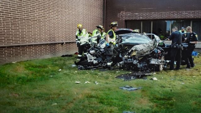Imagem da notícia Este documentário da Netflix acerta em cheio, mostrando como a internet pode criar monstros perfeitos: É perturbador e devastador