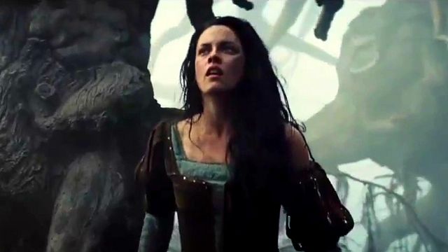 Imagem da notícia Confira três vídeos dos bastidores de Branca de Neve e o Caçador