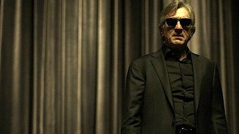Imagem da notícia Robert De Niro tem poderes sobrenaturais no trailer de Red Lights
