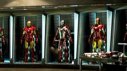 Imagem da notícia Primeira imagem oficial de Homem de Ferro 3 mostra sete armaduras do herói