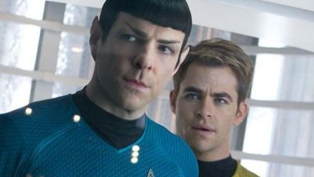 Imagem da notícia Leitor da Semana: Saiba quem foi premiado pela crítica de Além da Escuridão - Star Trek