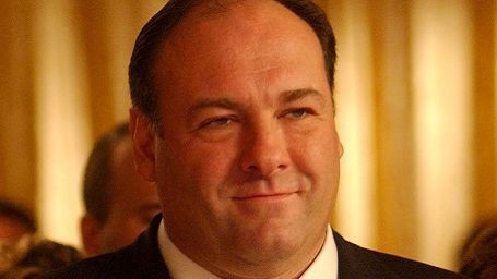 Imagem da notícia James Gandolfini, de The Sopranos, morre aos 51 anos