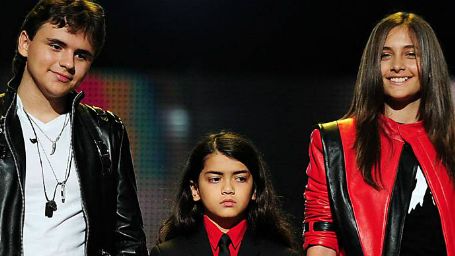 Imagem da notícia Filhos de Michael Jackson vão tentar carreira no cinema