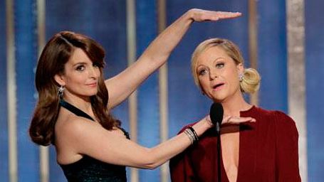 Tina Fey e Amy Poehler podem apresentar o Globo de Ouro mais uma vez