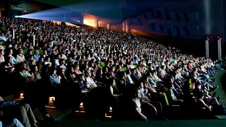 Imagem da notícia Festival de Brasília 2013 - Música, imagens e muitos aplausos na noite de abertura
