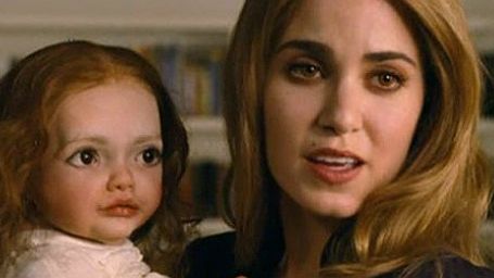Imagem da notícia O bebê de A Saga Crepúsculo: Amanhecer - Parte 2 poderia ter sido ainda mais assustador