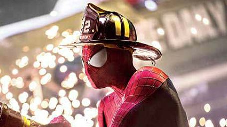 O Espetacular Homem-Aranha 2: Peter Parker vestido de bombeiro em novas fotos