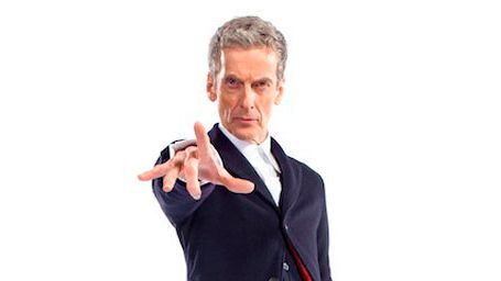 Imagem da notícia Doctor Who: Veja Peter Capaldi com o traje oficial do 12º Doutor