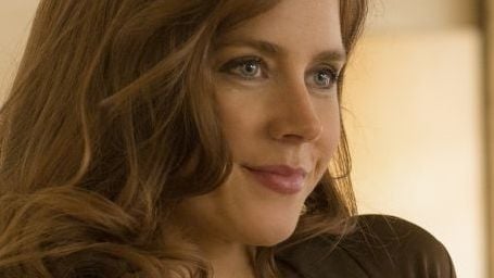 Imagem da notícia Amy Adams negocia para estrelar ficção científica dirigida por cineasta de Os Suspeitos