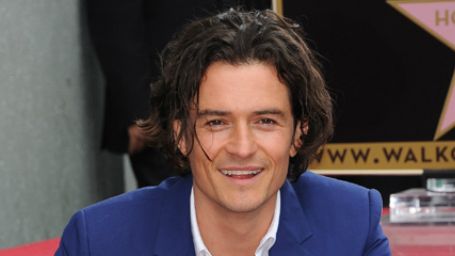 Imagem da notícia Orlando Bloom ganha uma estrela na Calçada da Fama, veja as fotos