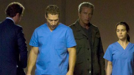 Imagem da notícia O Exterminador do Futuro 5: Arnold Schwarzenegger e Emilia Clarke nas primeiras fotos das filmagens