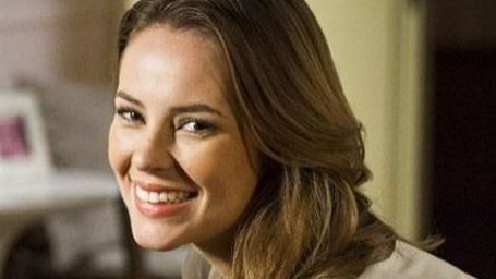 Imagem da notícia Exclusivo: Paolla Oliveira fala sobre como foi a dublagem de A Bela e a Fera