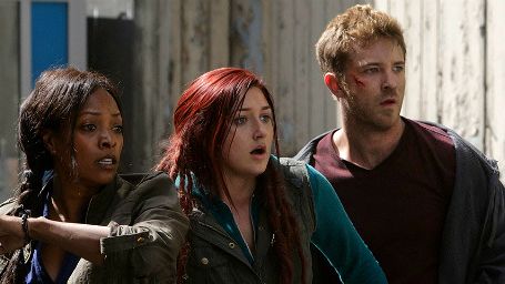 Imagem da notícia Z Nation é renovada pelo SyFy