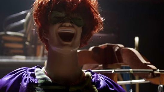 Imagem da notícia The Flash: Veja os truques e travessuras do Trapaceiro em dois novos clipes da série