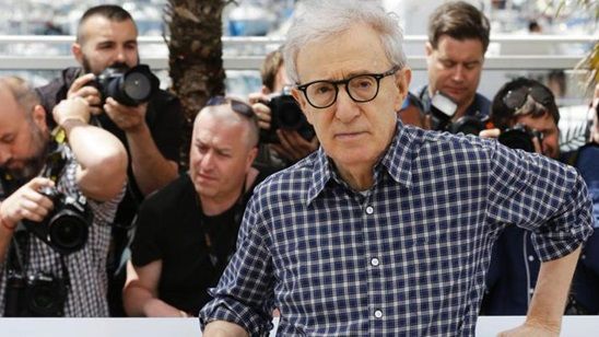 Imagem da notícia "Um constrangimento cósmico", diz Woody Allen sobre ter assinado contrato com a Amazon