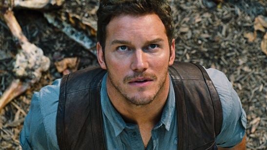 Chris Pratt diz ter contrato para atuar em "mais ou menos 38 filmes" da franquia Jurassic World