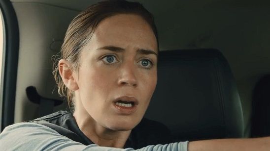 Imagem da notícia Emily Blunt lida com policiais bandidos no trailer legendado de Sicario: Terra de Ninguém