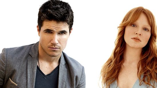 Imagem da notícia Arquivo X: Robbie Amell e Lauren Ambrose serão parceiros de Mulder e Scully