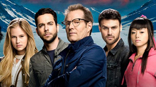 Imagem da notícia Heroes Reborn ganha novo cartaz