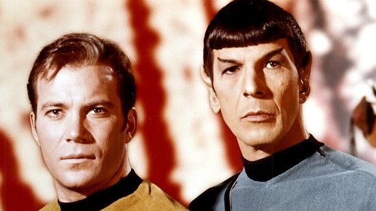 Imagem da notícia William Shatner homenageia Leonard Nimoy em criativo e emocionante mosaico do Spock