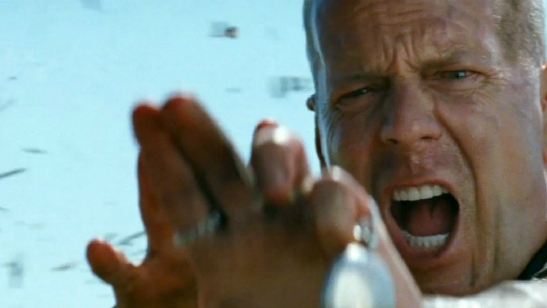 Bruce Willis abandona mais um filme