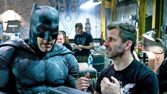 Imagem da notícia Zack Snyder responde Spielberg, critica Marvel e diz que Batman vs Superman transcende rótulos