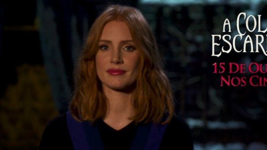 Imagem da notícia Exclusivo: Jessica Chastain convida os leitores do AdoroCinema para ver A Colina Escarlate
