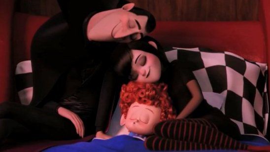 Imagem da notícia Exclusivo: Clipe de Hotel Transilvânia 2 revela a canção de ninar dos vampiros