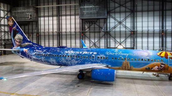 Imagem da notícia Frozen ganha incrível avião temático