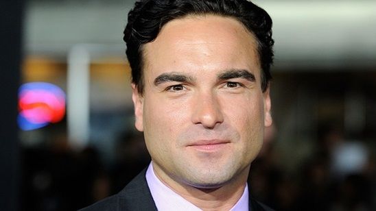 Imagem da notícia Johnny Galecki quase foi o Sheldon Cooper em The Big Bang Theory e aqui está o motivo