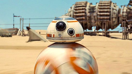 Imagem da notícia Star Wars - O Despertar da Força: Descubra quem é o ator por trás da voz de BB-8