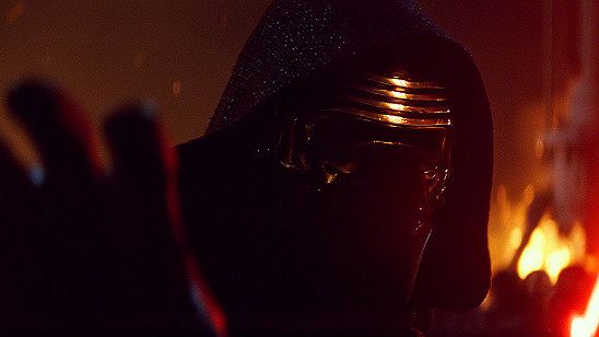 Imagem da notícia Jornal do Vaticano critica Star Wars - O Despertar da Força por ter "pouca maldade"