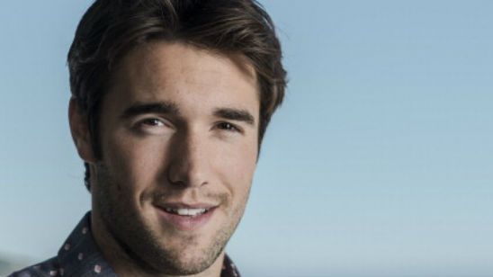 Imagem da notícia Time After Time: Ator de Revenge vai interpretar Jack, o Estripador no piloto da ABC