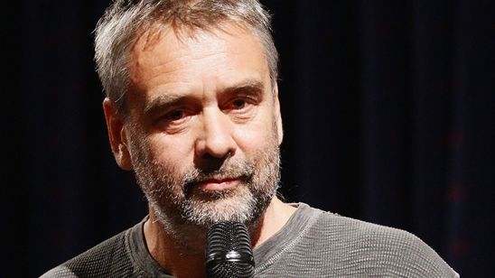 Artificial Intelligence: Luc Besson vai produzir nova série para a TNT