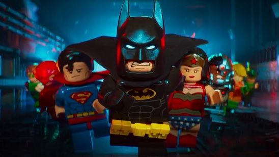 Imagem da notícia Homem-Morcego dá show de beatbox no teaser de LEGO Batman, filme "escrito, dirigido, mixado e coreografado" por ele