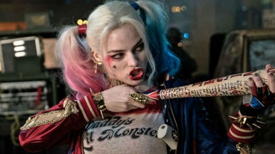 Imagem da notícia Margot Robbie conta por que a Arlequina é a maior manipuladora de Esquadrão Suicida