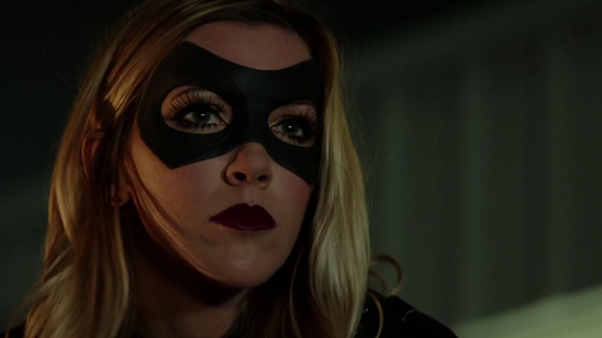 Imagem da notícia The Flash divulga mais detalhes sobre a Laurel Lance da Terra 2!