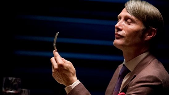 Imagem da notícia Mads Mikkelsen revela que Hannibal quase conseguiu direito aos personagens de O Silêncio dos Inocentes