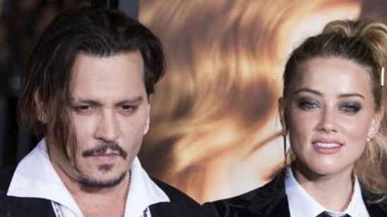 Imagem da notícia Johnny Depp é acusado de violência doméstica contra Amber Heard
