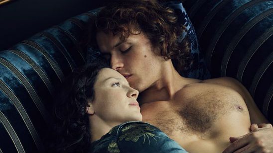 Outlander é renovada por mais duas temporadas