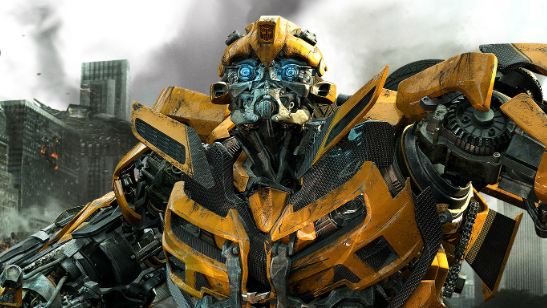 Michael Bay revela novo "visual" de Bumblebee em Transformers: The Last Knight