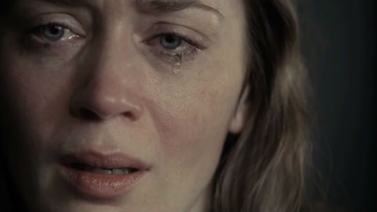 Imagem da notícia Mistério, intrigas e traições no novo trailer de A Garota no Trem