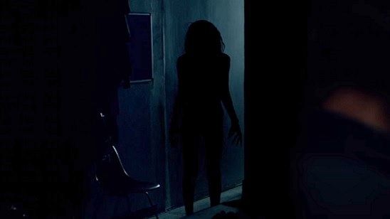 Imagem da notícia Maria Bello afirma que a vilã de Quando as Luzes se Apagam ficará eternizada como Jason e Freddy Krueger