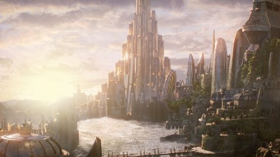 Imagem da notícia Thor 3: Imagens mostram que Asgard começa a tomar forma para as filmagens
