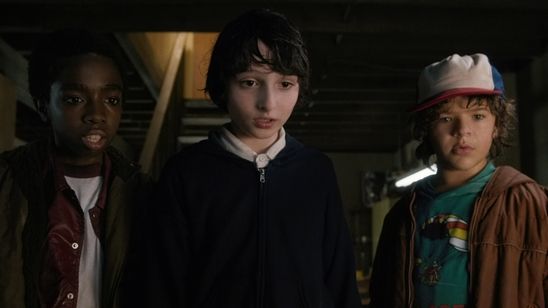 Imagem da notícia Criador de Stranger Things quer que série seja como Harry Potter