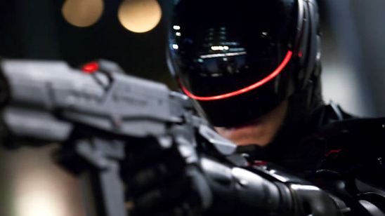 Imagem da notícia Paul Verhoeven critica a refilmagem de Robocop, dirigida por José Padilha