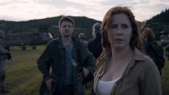 Imagem da notícia Trailer final de A Chegada tem Amy Adams correndo contra o tempo para entender aliens
