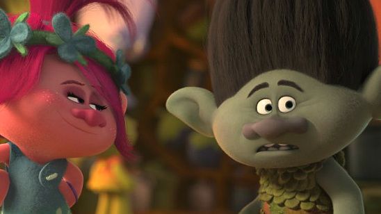 Imagem da notícia Bilheterias Brasil: Trolls supera A Garota no Trem e toma a liderança de Inferno