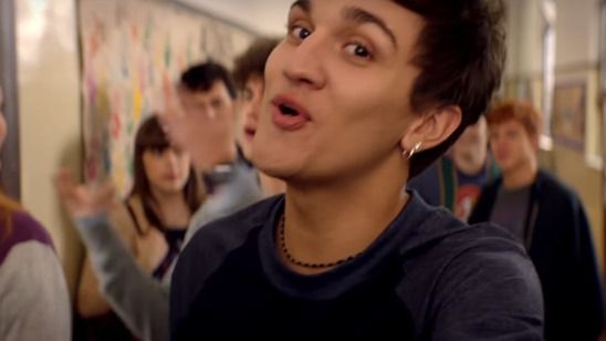 Imagem da notícia Christian Figueiredo divulga clipe com cenas da comédia Eu Fico Loko